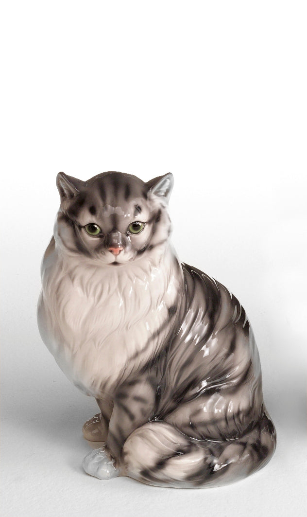 Statue di gatti in ceramica